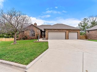 5112 S Hampton Ave, Springfield, MO 65810