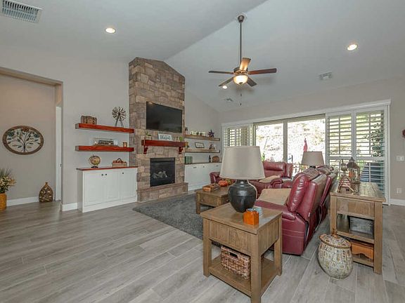 3rd image of 5222 Porter Creek Dr