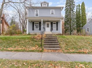 810 Washington St S, Northfield, MN 55057