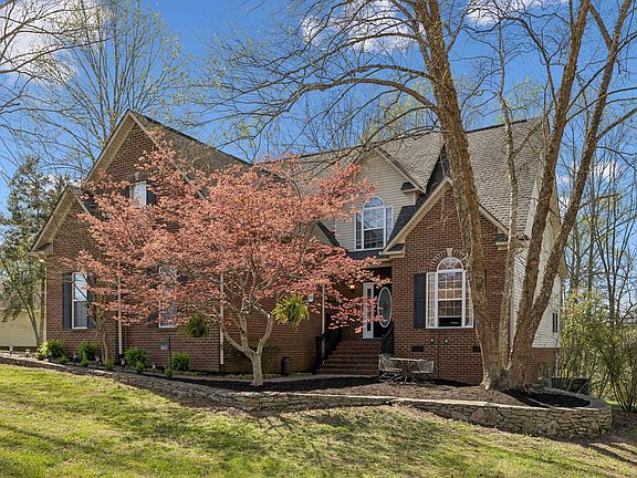 3rd image of 846 Rands Way