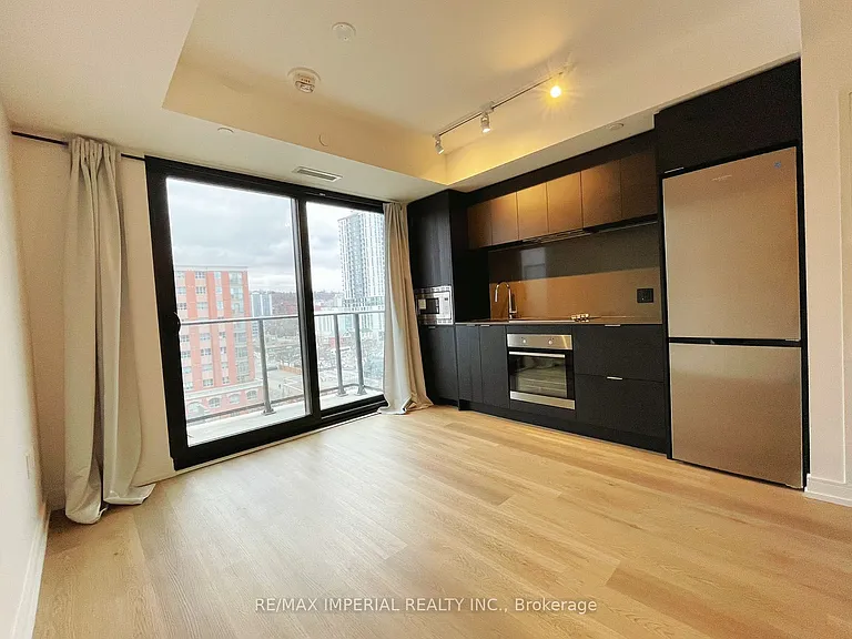 1 Jarvis St #904 — Photo 9