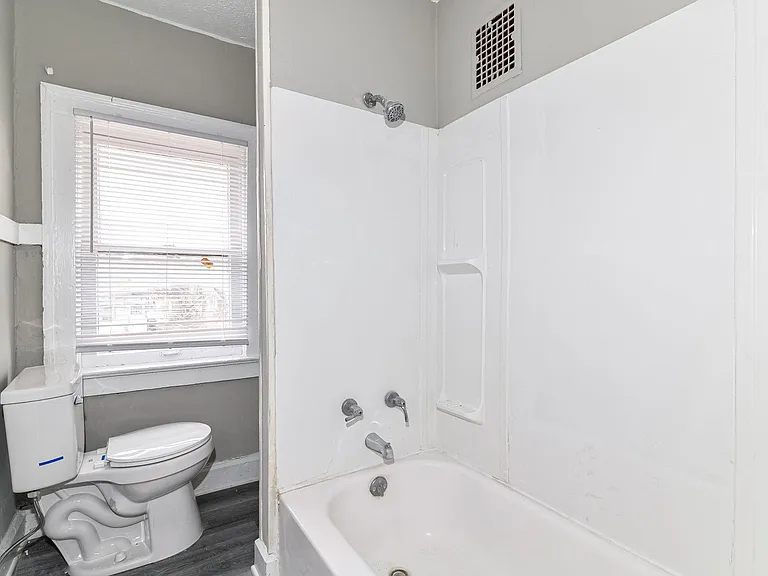 3041 Broadway St #3041 — Photo 12