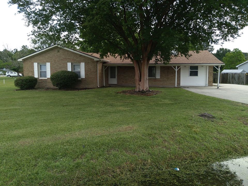 1st image of 411 Forest Hill Dr