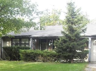 1847 Center Dr, Carpentersville, IL 60110