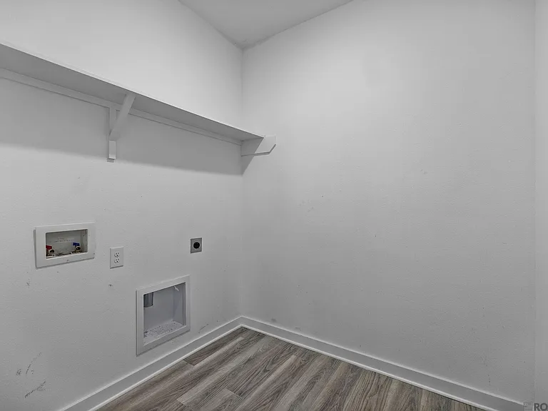12856 Silverbell Ave — Photo 19