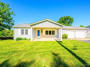 4125 Oxford Dr, Hudson, NC 28638