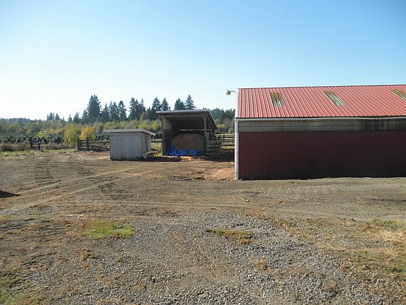 3rd image of 17910 NE 176th Ct
