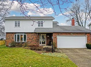 1804 Staffordshire Rd, Columbus, OH 43229