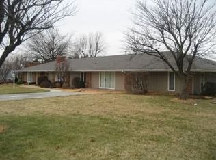 406 N Belaire St, Monett, MO 65708