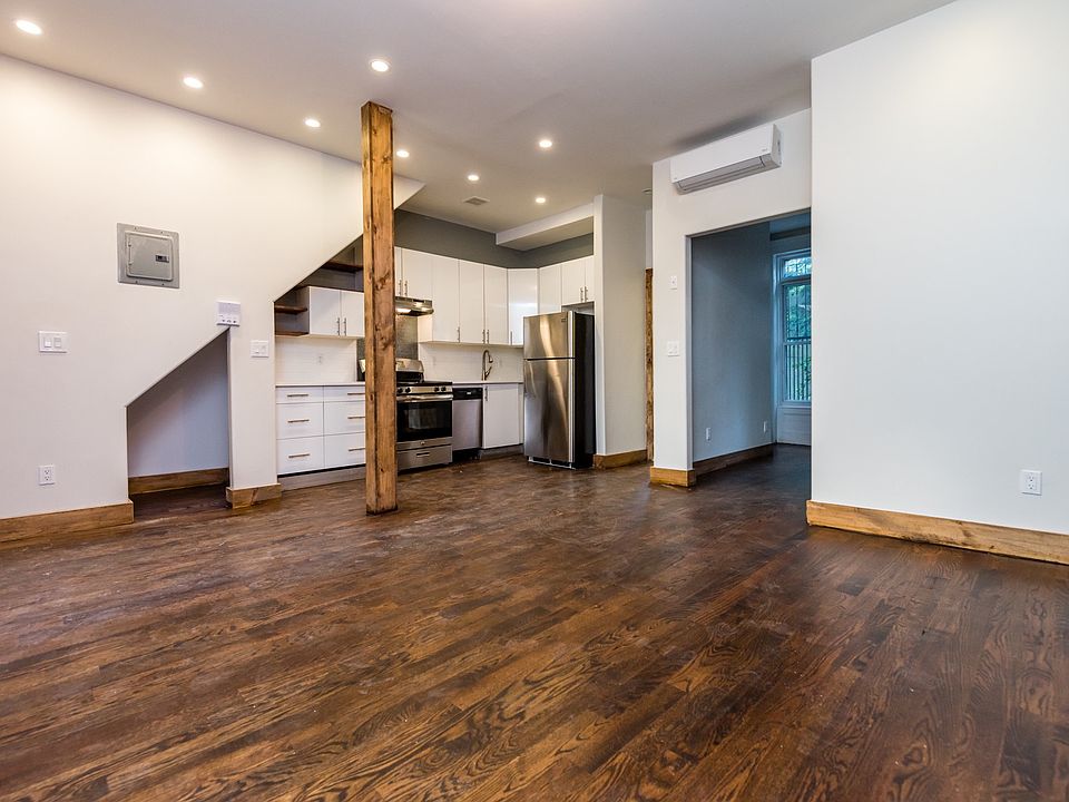 1st image of 756 Willoughby Ave