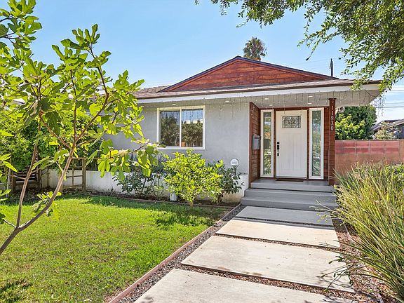 4th image of 11930 Beatrice St
