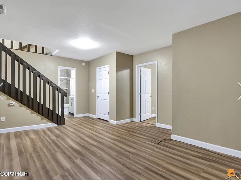 2905 Turnagain St — Photo 10