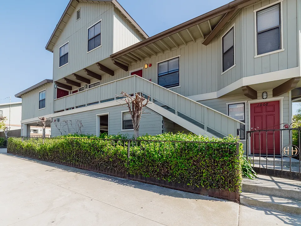 1008-1014 E Santa Clara St #1010