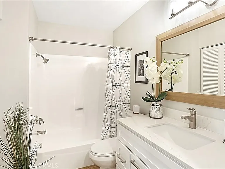 726 Calle Camisa — Photo 15