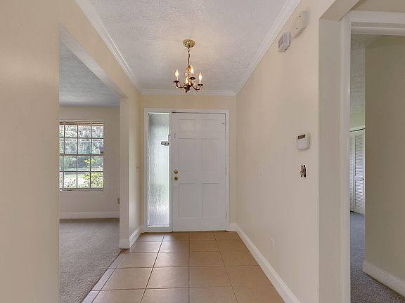 3rd image of 6850 Hyde Grove Ave