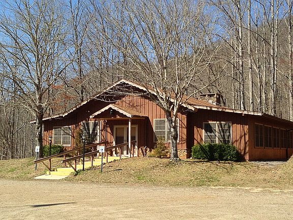 Comm Club House