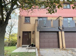 187 Grulke St #34, Kitchener, ON N2A 2S6