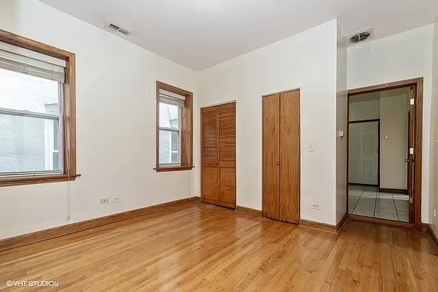 2 bed, $1,900 — Photo 4
