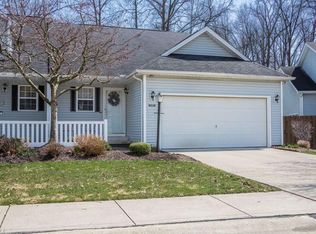 7127 Sugar Sand Ln #16A, North Olmsted, OH