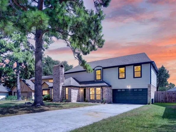 19410 Navarro Mills Dr, Tomball, TX 77375