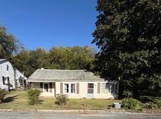 323 E 3rd Avenue Ext, Lexington, NC 27292