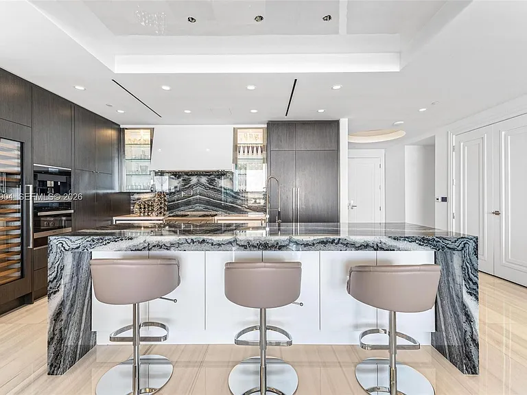 17901 Collins Ave #3806 — Photo 5