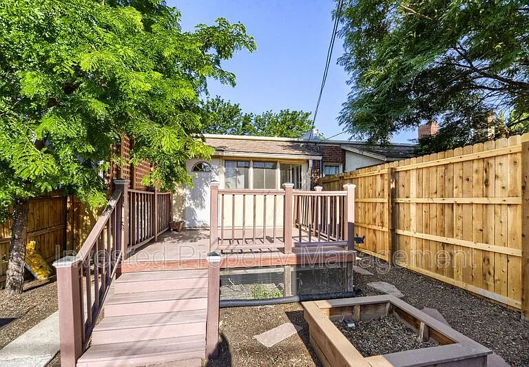 632 S Grant St — Photo 15