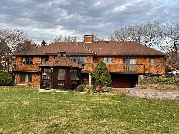 2nd image of 3312 Hidden Lake Dr