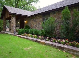 31370 S 619th Rd, Grove, OK 74344