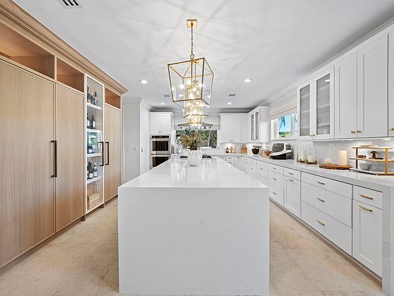 3rd image of 2765 Brickell Court