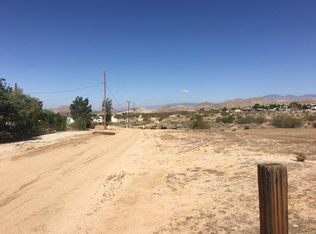 Dawn Rd, Rosamond, CA 93560