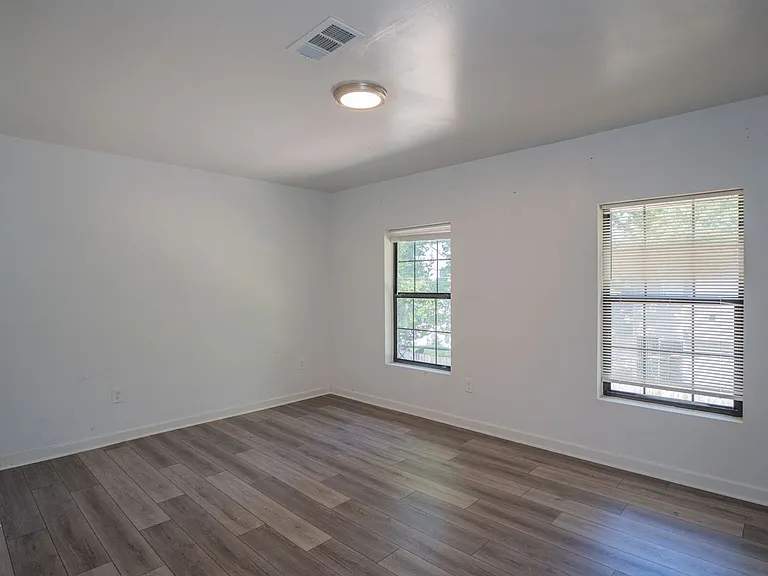 7800 Choctaw Rd — Photo 9