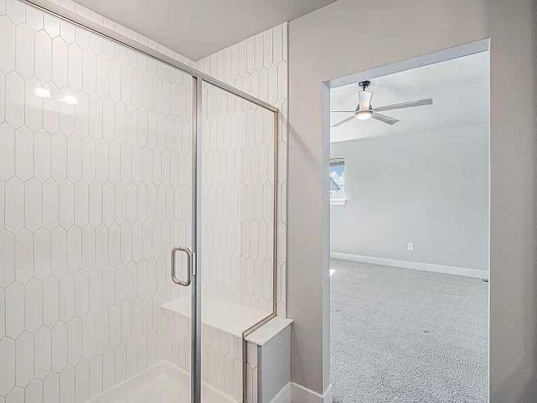 6019 Denys Dr — Photo 33