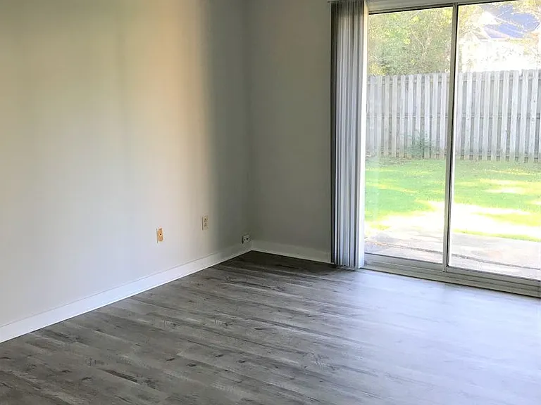 118 Marlene Dr — Photo 6