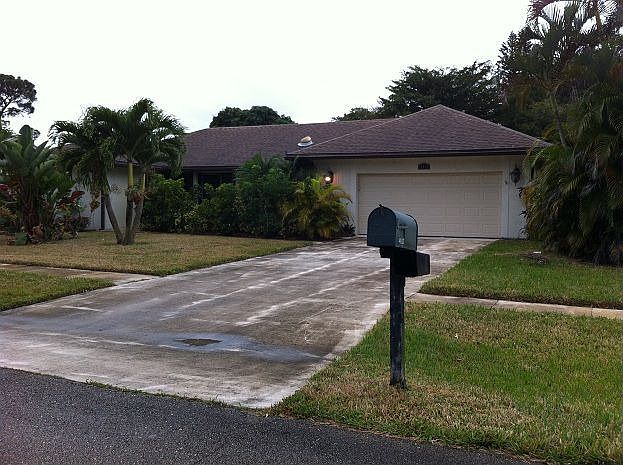 1st image of 14933 Sunnyview Ln