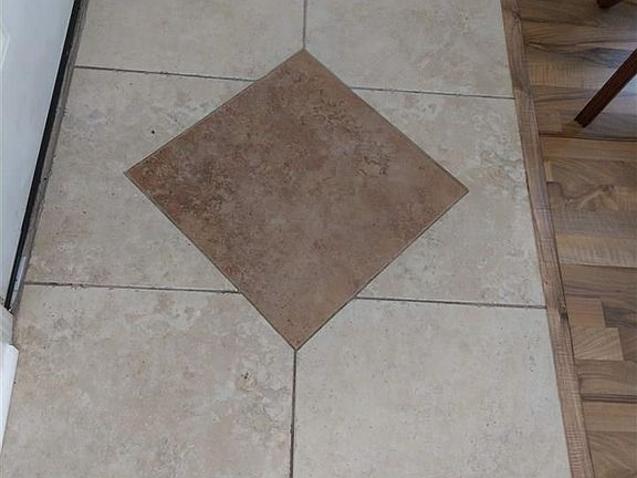 4th image of 7557 Southpointe Pl