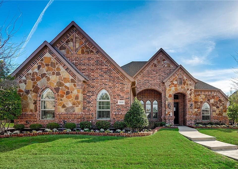 Welcome home - 8108 Belaire Court