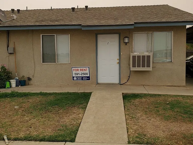 668 Anchor Ave — Photo 1