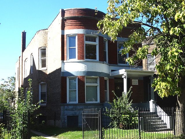 1st image of 7618 S Emerald Ave