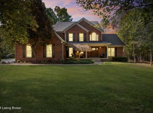 3220 Fort Pickens Rd, La Grange, KY 40031