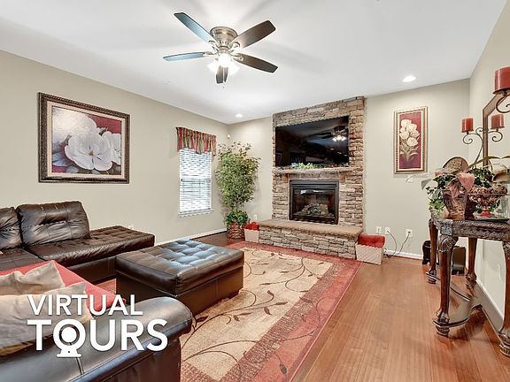 4th image of 8174 Hickory Hollow Dr