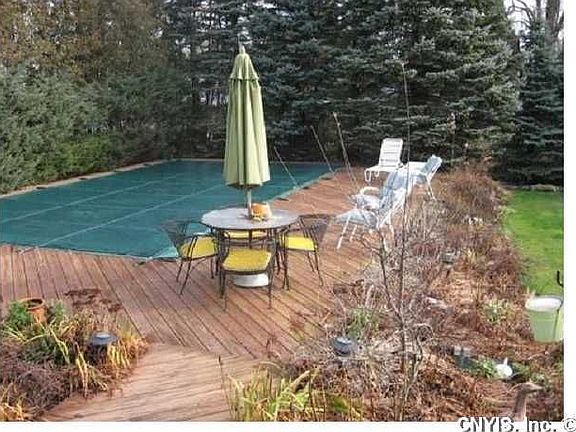 3rd image of 102 Tilden Dr