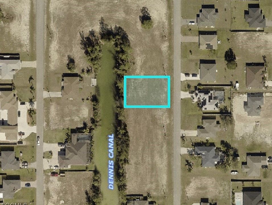 2nd image of 3610 NE 21st Pl
