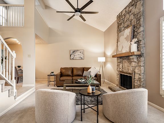 4th image of 7497 Charrington Ct