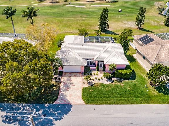 3rd image of 3835 Bordeaux Dr