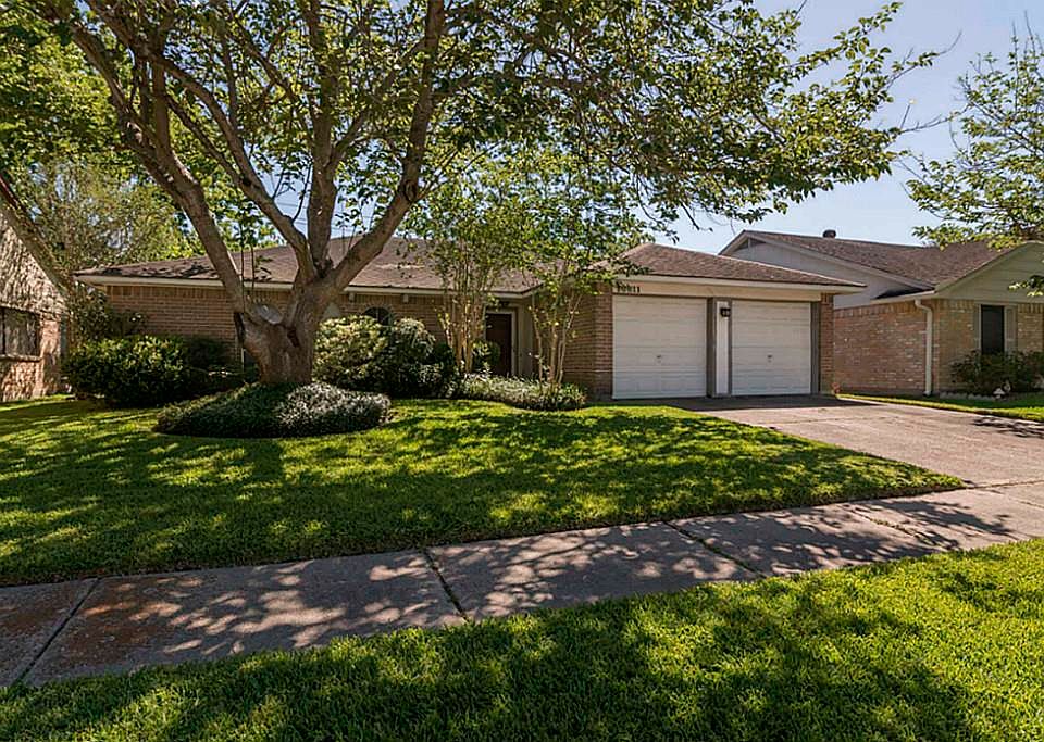 1st image of 16811 Colony Bend Dr