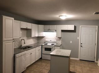 210 Dancer Dr #212, Longview, TX 75604