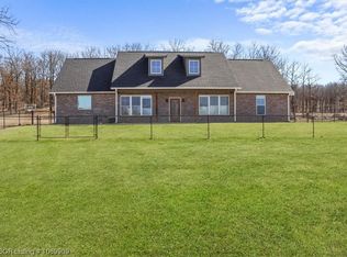 707 Smith St, Pocola, OK 74902