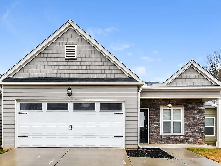 19 Castlemoor Loop — Photo 1