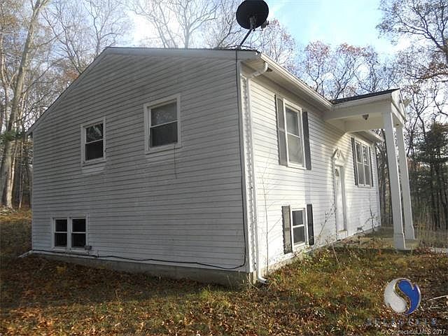 2nd image of 108 Breakneck Hill Rd